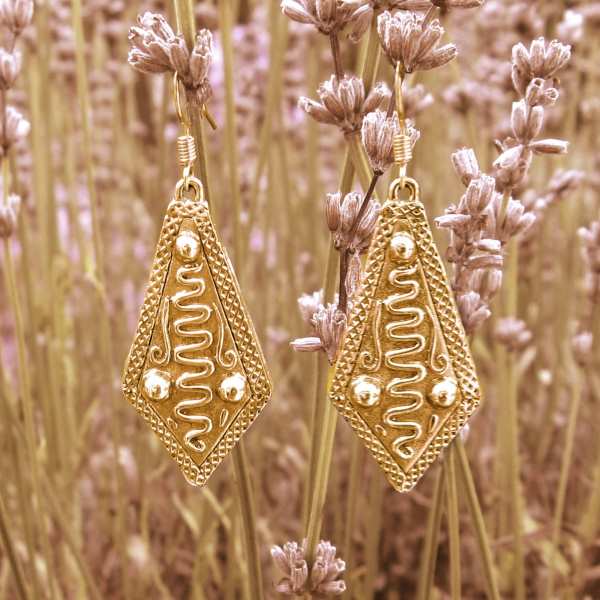 boucles d'oreilles lozange à motifs géométriques bronze jaune